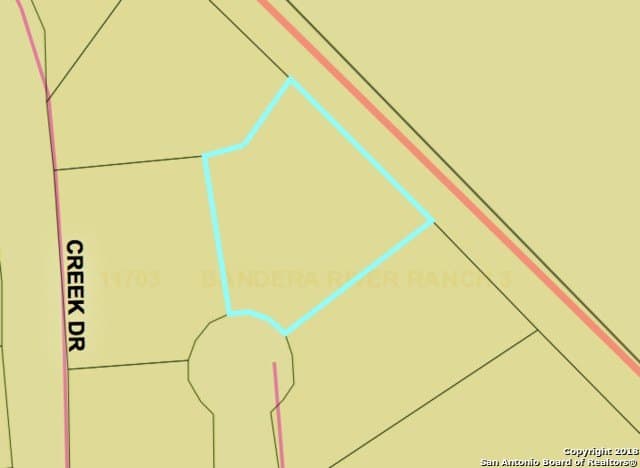 0.71 acres in Bandera County gallery image 3