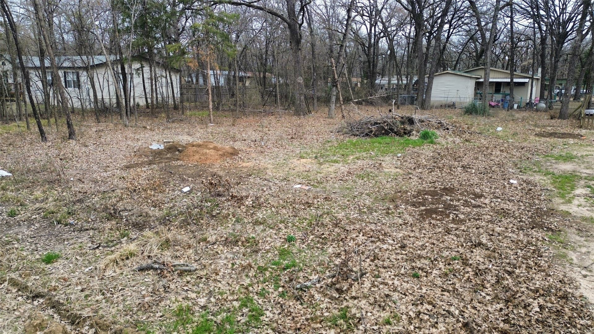 0.14 acres in Henderson County - photo 9