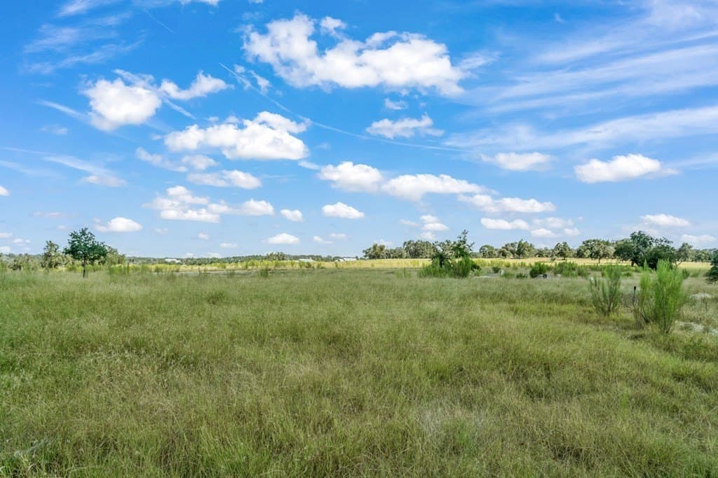 5.02 acres in Kerr County gallery image 4
