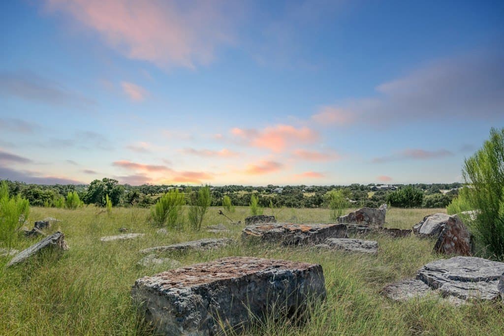 5.02 acres in Kerr County gallery image 3