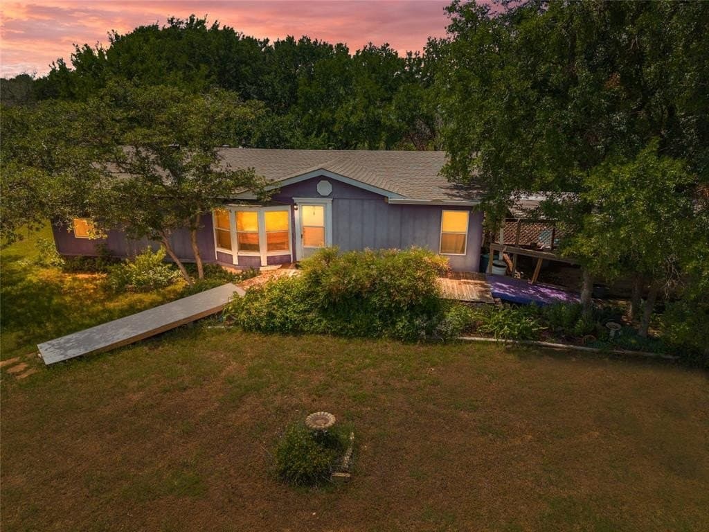 10 acres in Bosque County