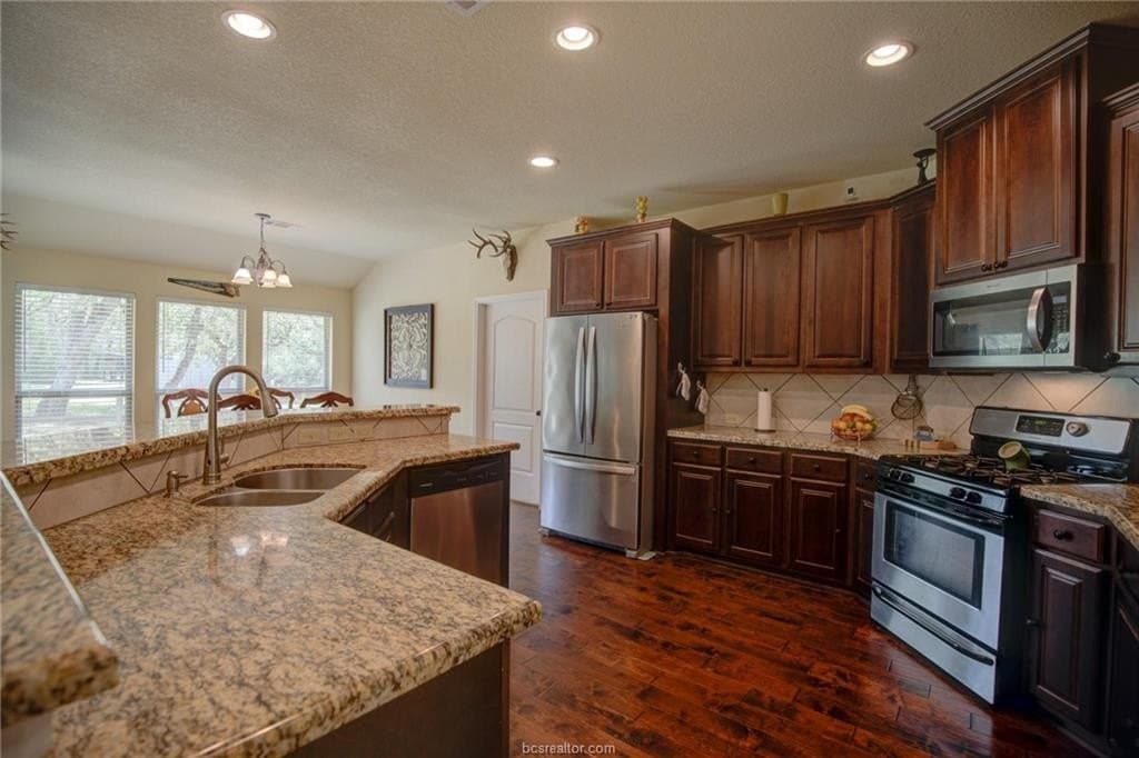 15.73 acres in Burleson County featured view