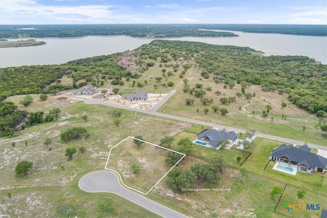 0.81 acres in Bell County