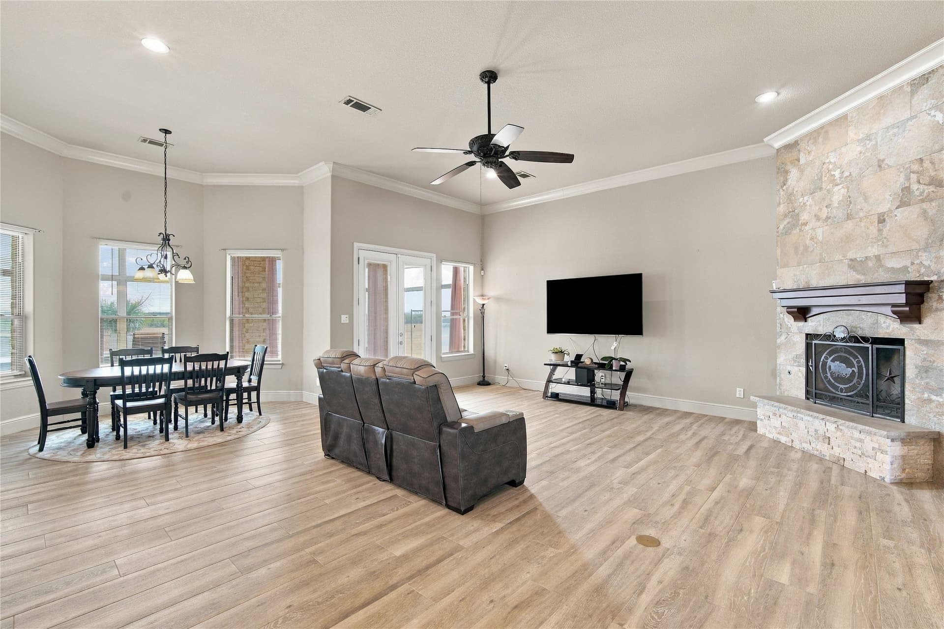 12.64 acres in Ellis County - photo 7