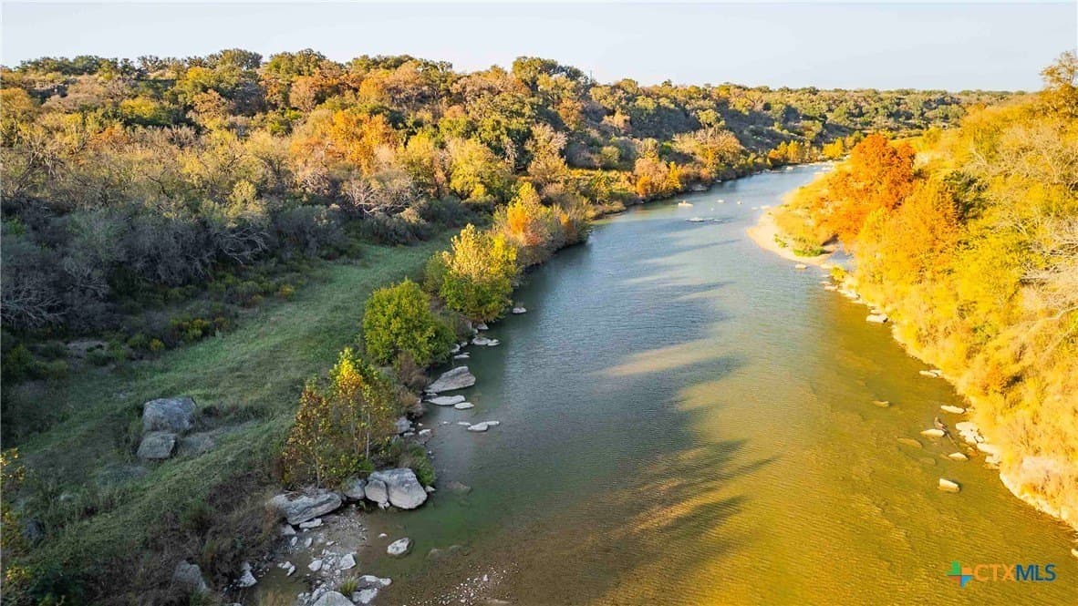 25.16 acres in Travis County featured view