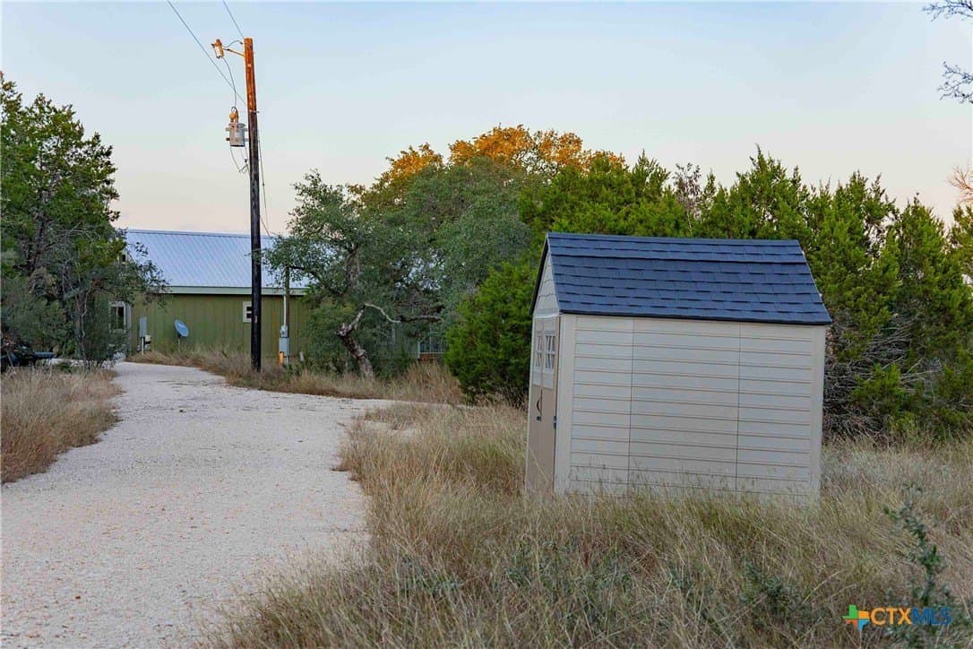25.16 acres in Travis County - photo 37