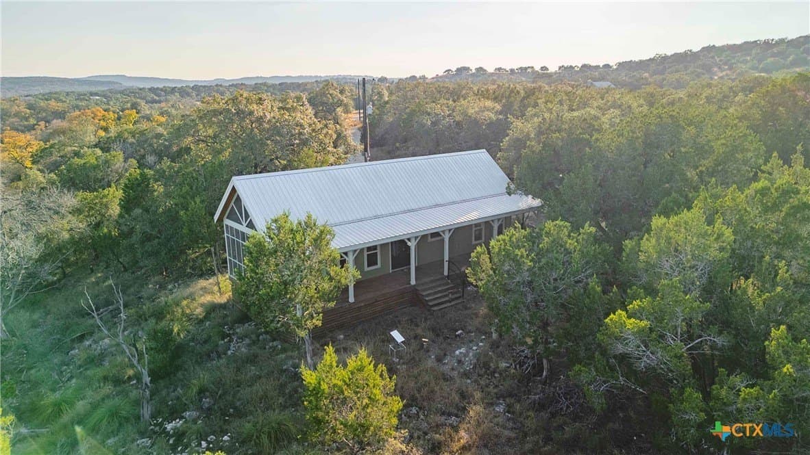 25.16 acres in Travis County - photo 12