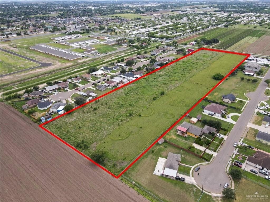 9.7 acres in Hidalgo County - photo 7