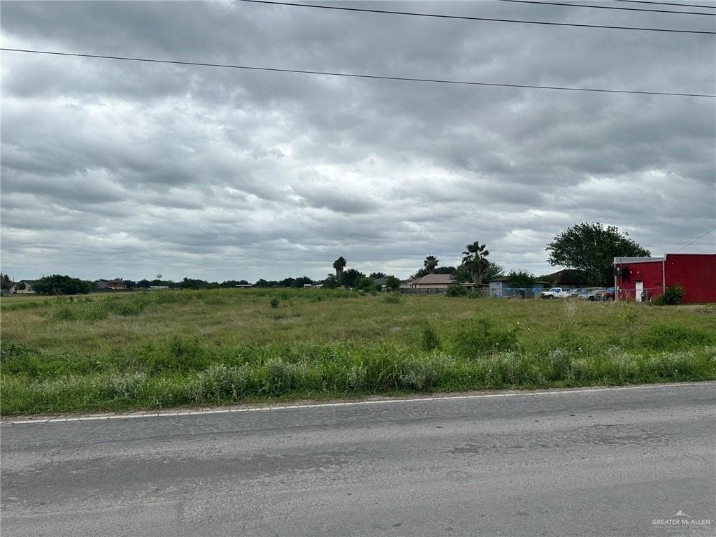 9.7 acres in Hidalgo County - photo 11
