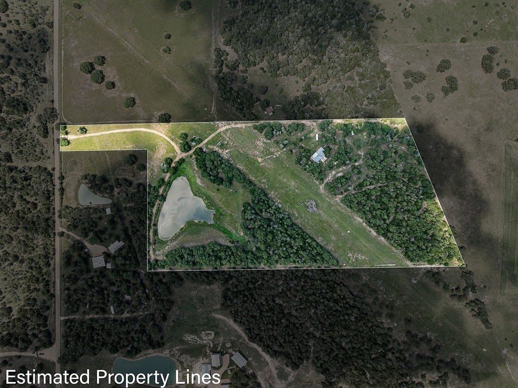 20 acres in Fayette County gallery image 3