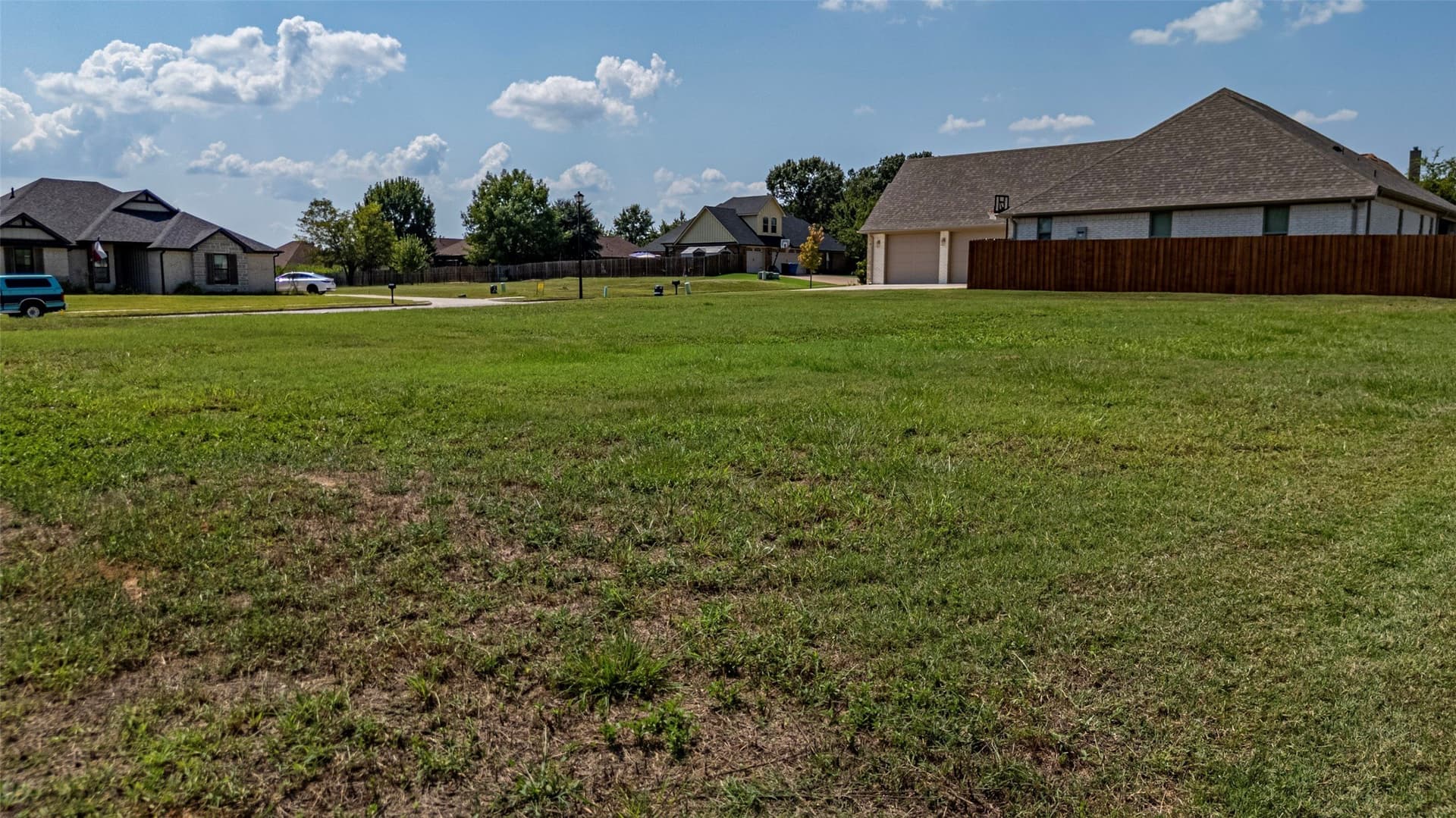 0.33 acres in Smith County - photo 19