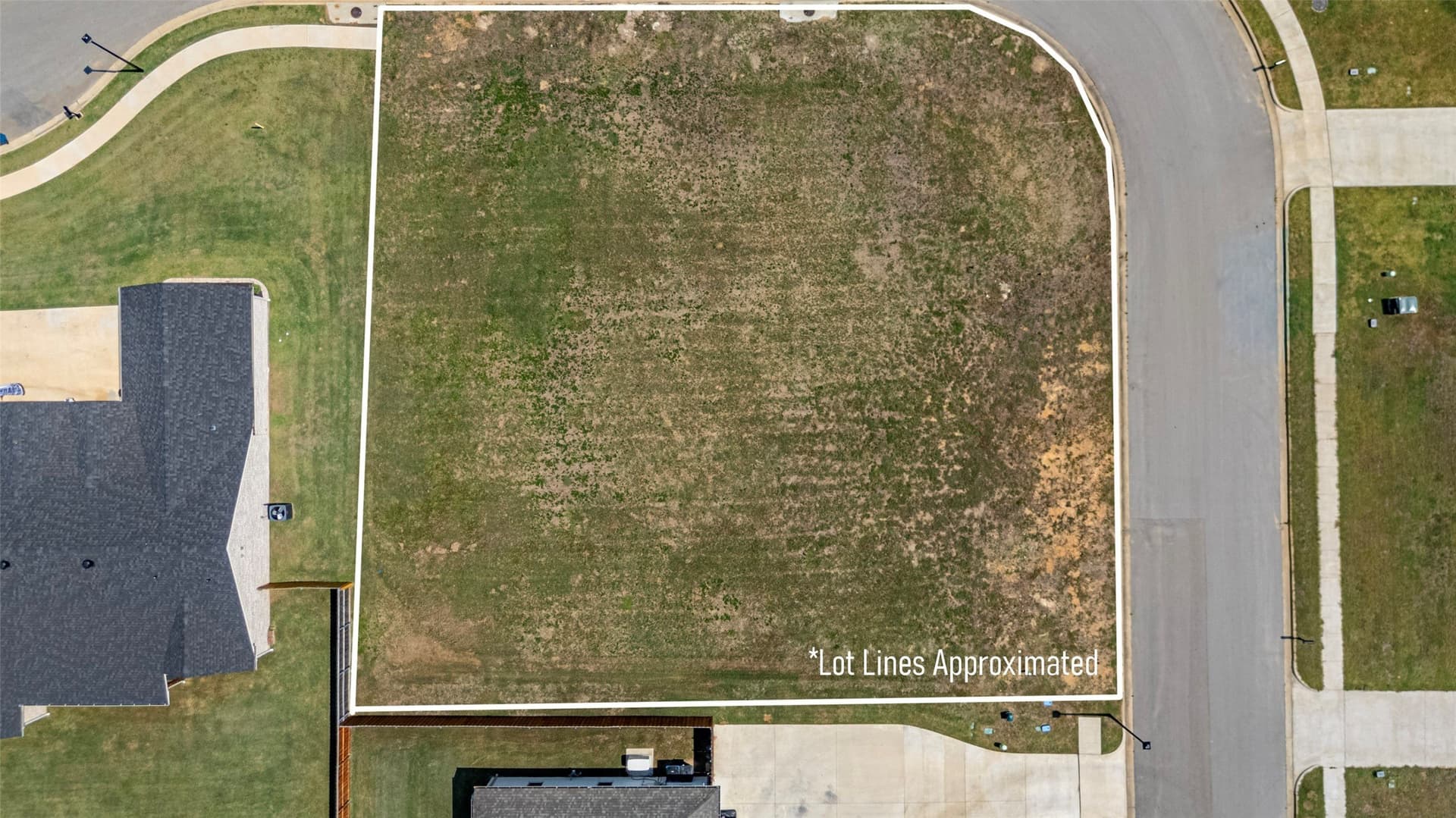 0.33 acres in Smith County - photo 23