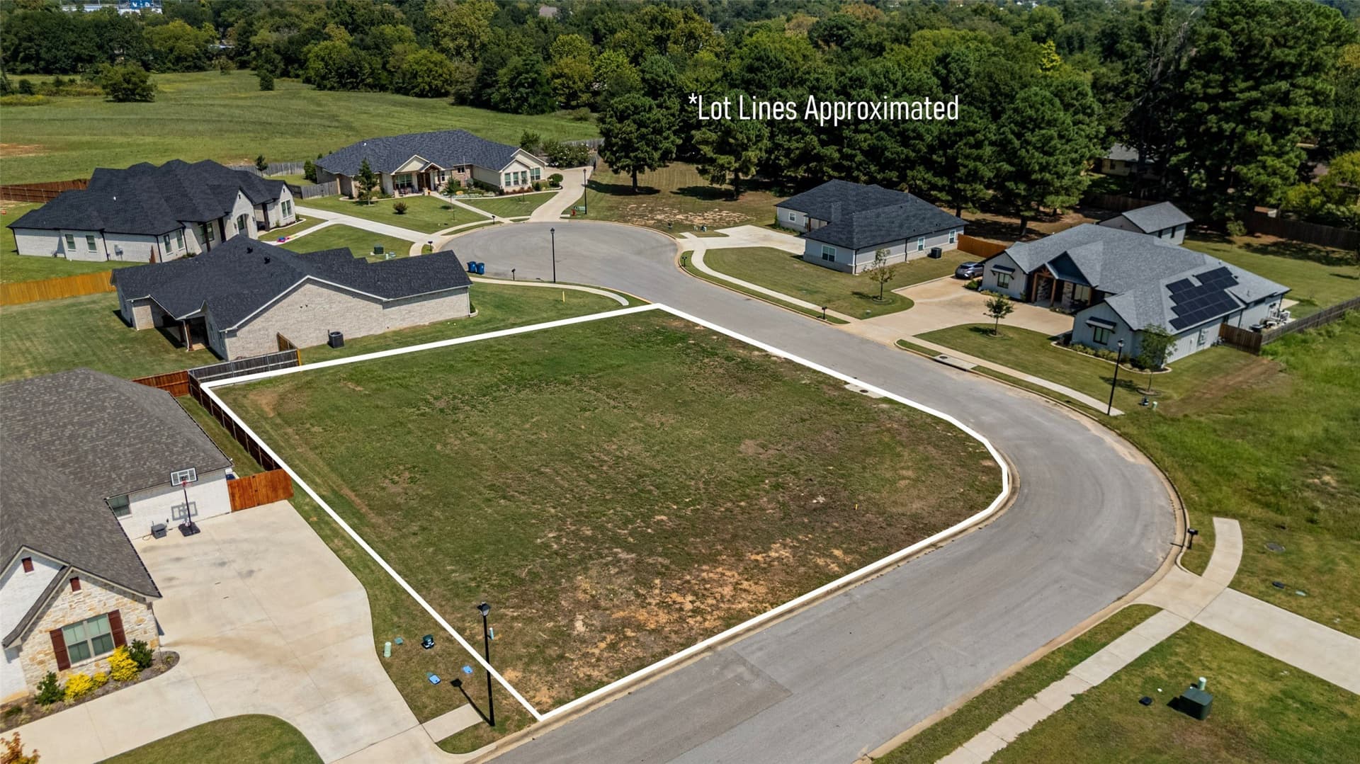 0.33 acres in Smith County - photo 12