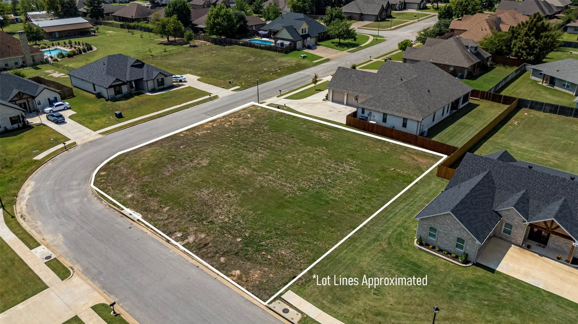 0.33 acres in Smith County