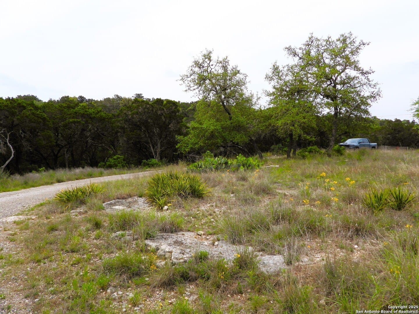 2.76 acres in Bandera County - photo 8