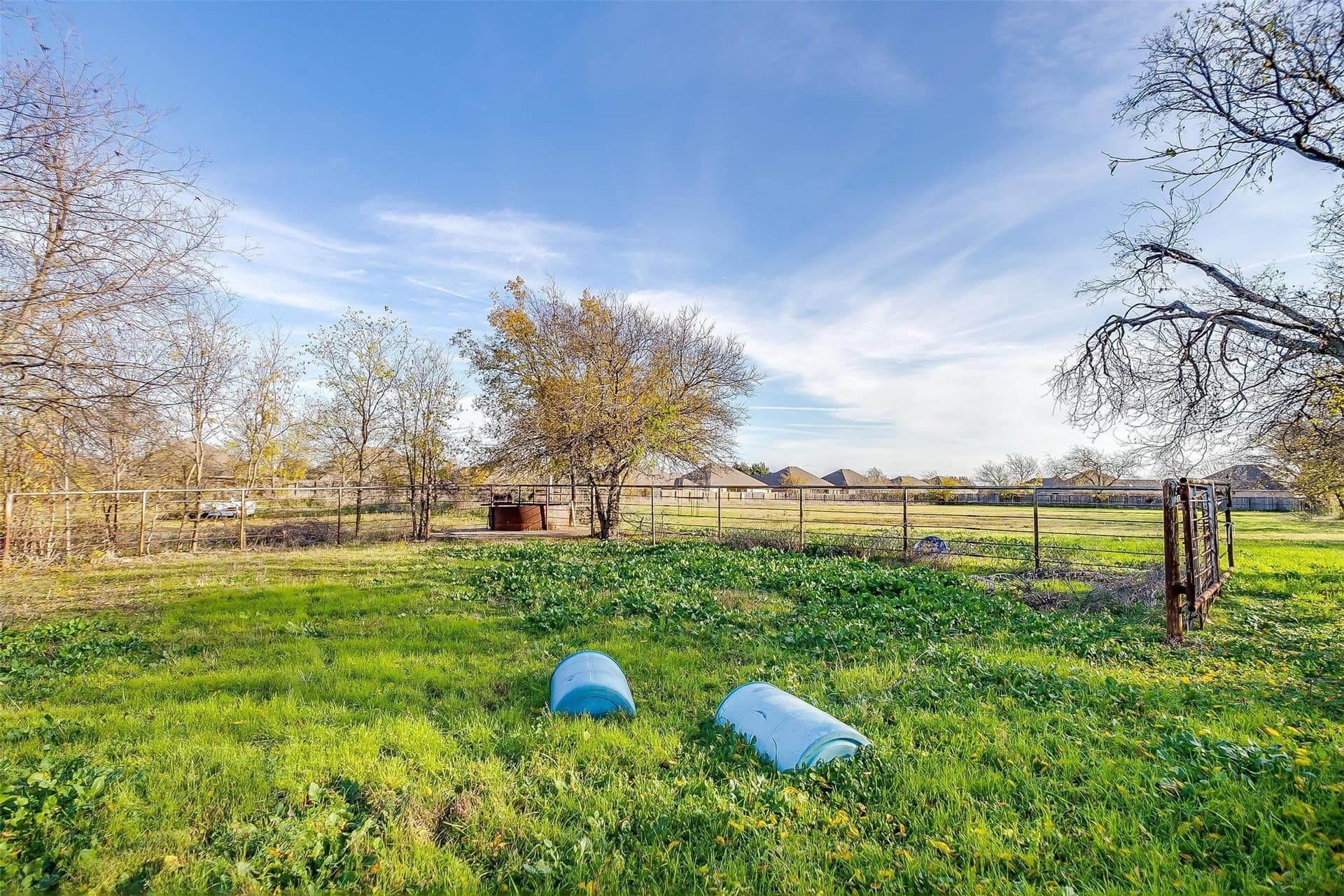 12.75 acres in Tarrant County - photo 35