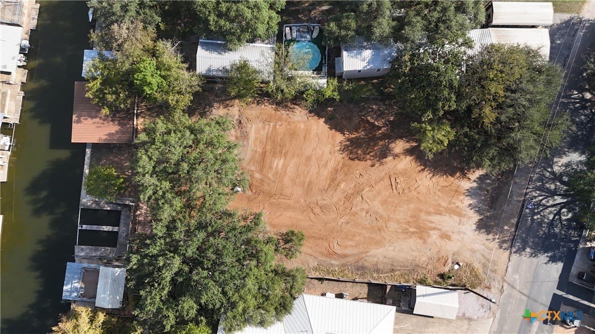 0.5 acres in Burnet County gallery image 3