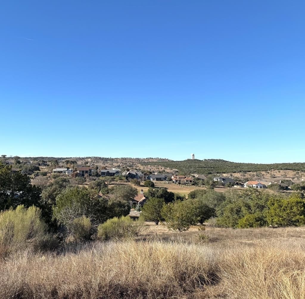 1.45 acres in Kerr County