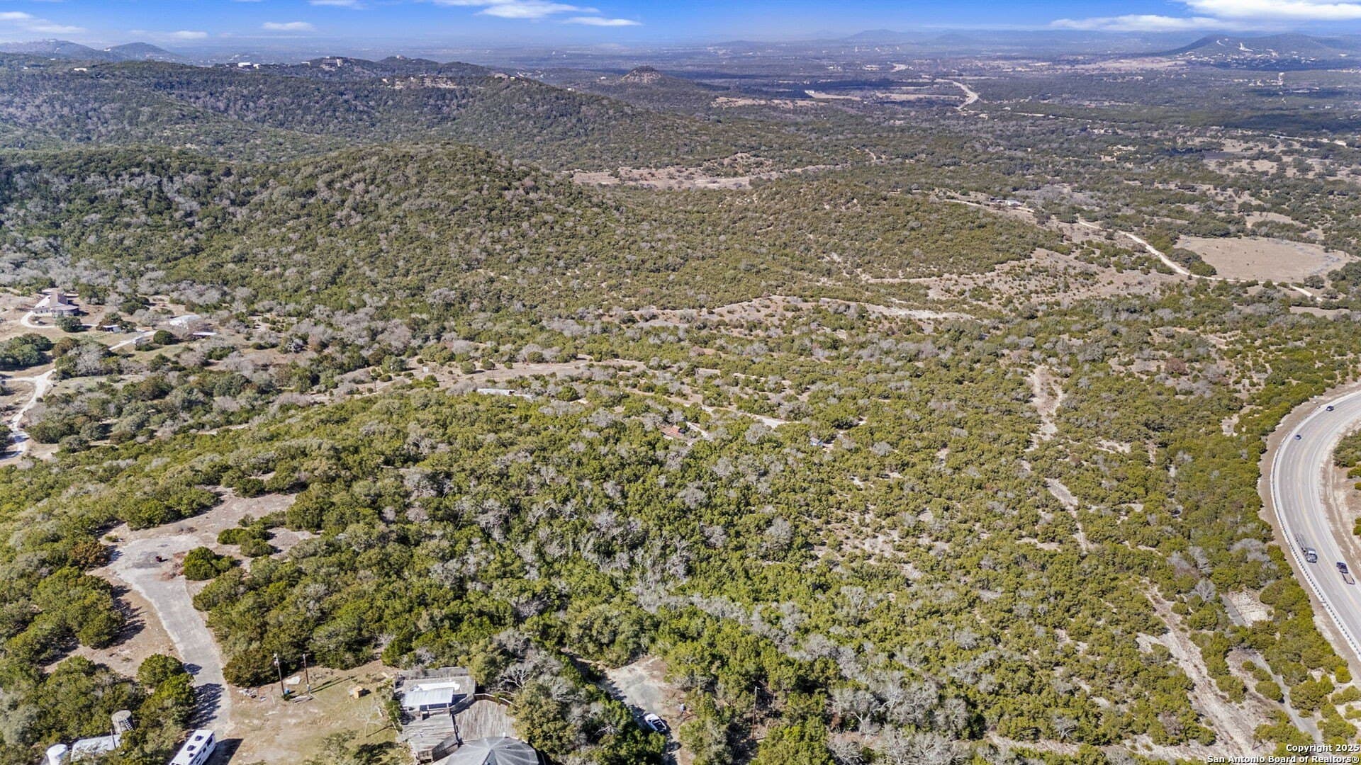 2.8 acres in Bandera County - photo 9