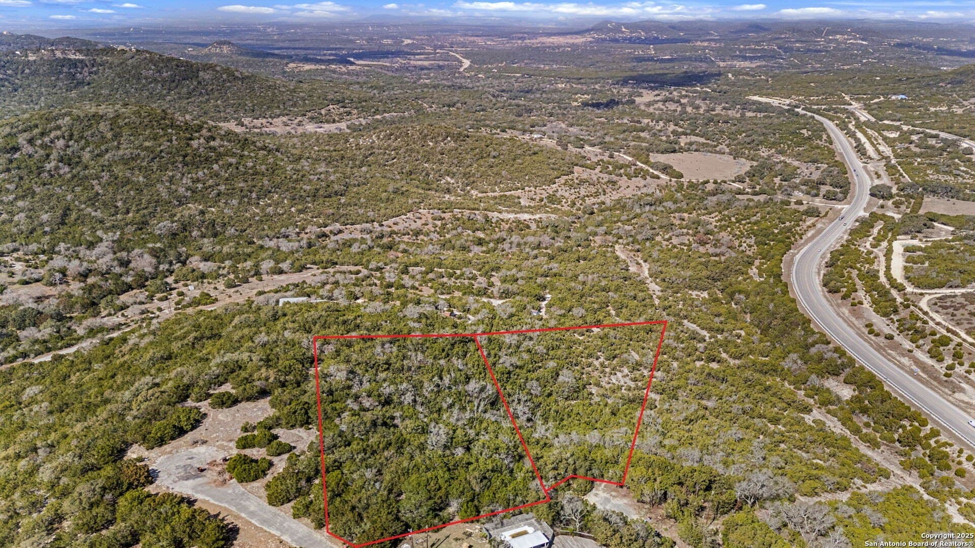 2.8 acres in Bandera County - photo 2