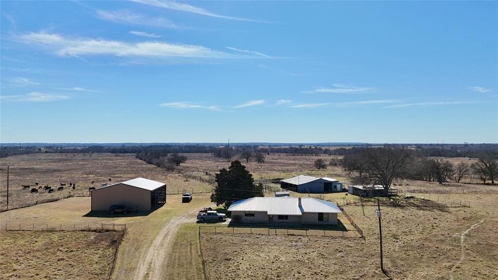 137.39 acres in Navarro County featured view