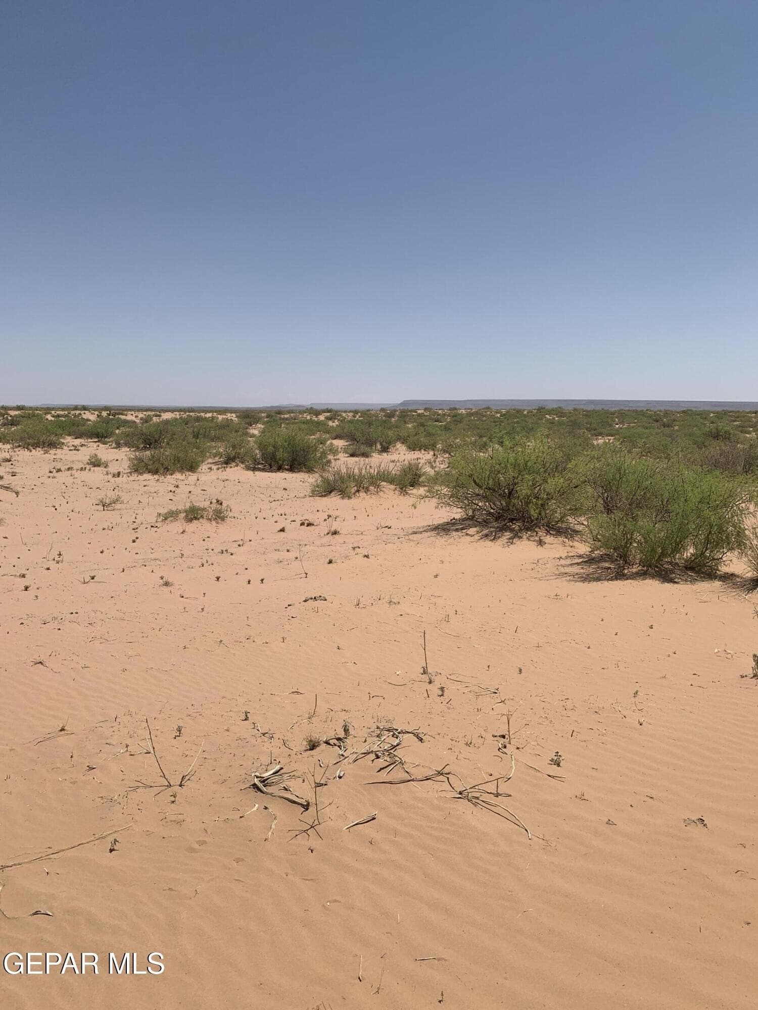 20 acres in Hudspeth County - photo 10
