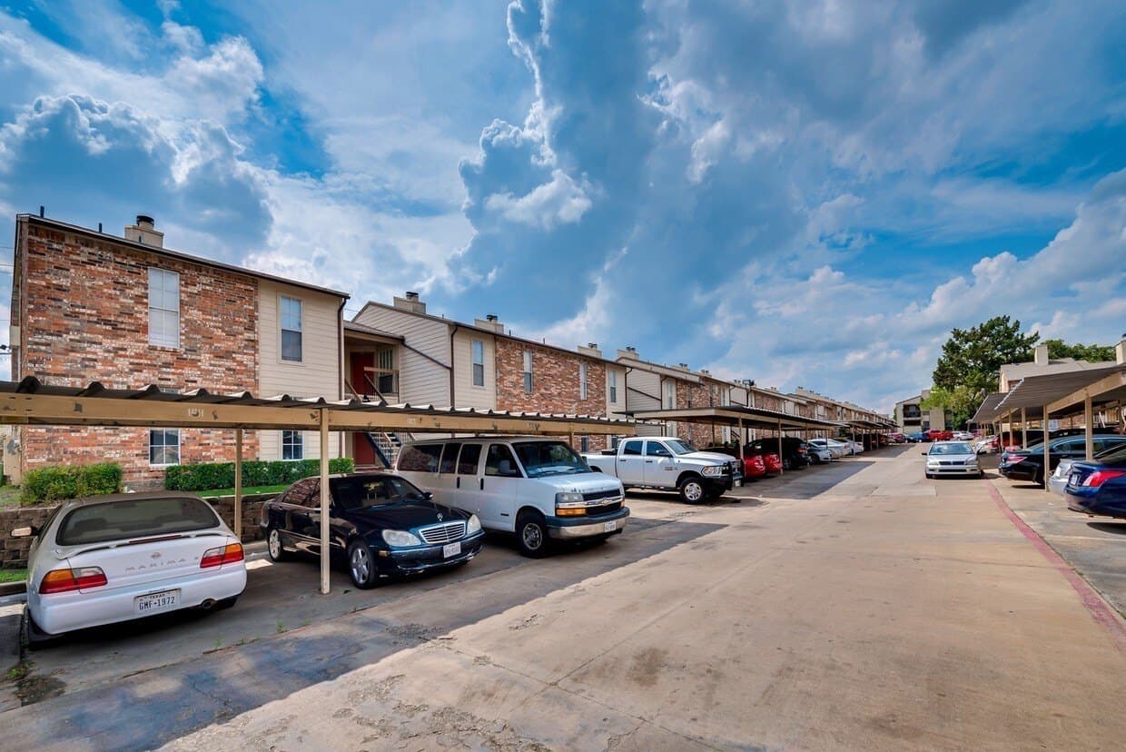 17.99 acres in Dallas County - photo 7