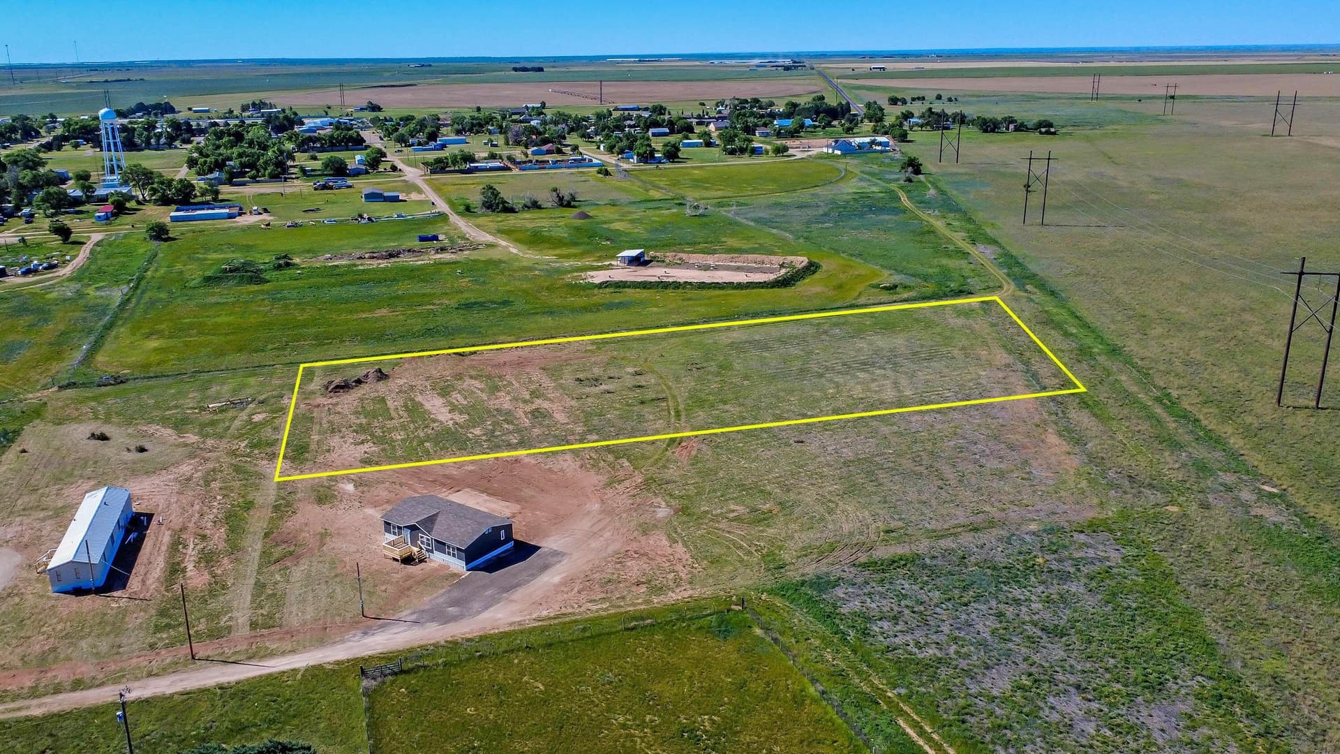 1.5 acres in Hartley County