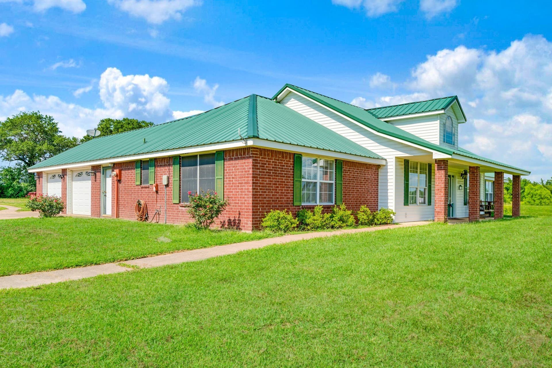 12.16 acres in Lamar County