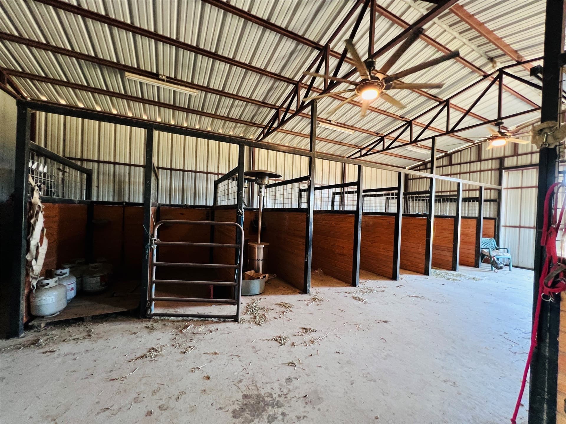 10 acres in Wise County - photo 35