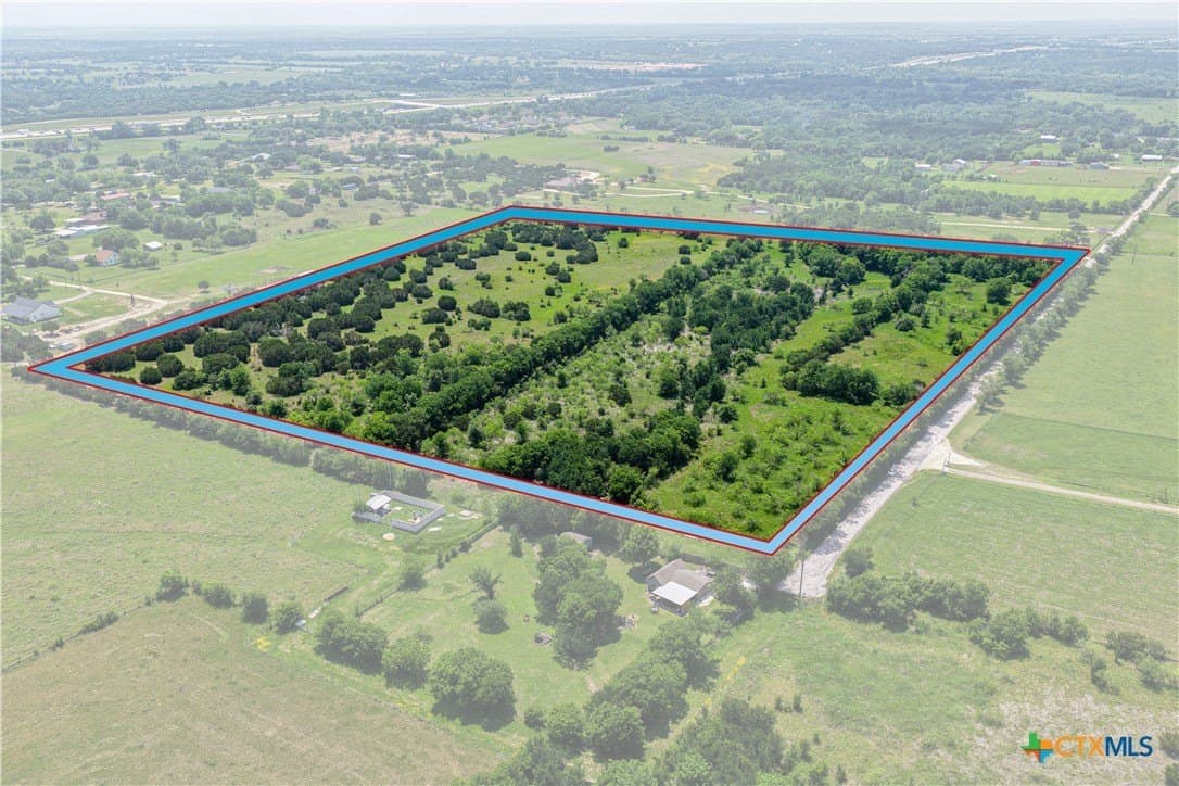 24.99 acres in Bell County