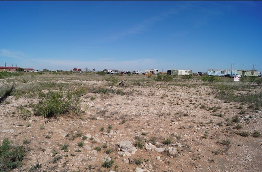 1.19 acres in Midland County gallery image 3