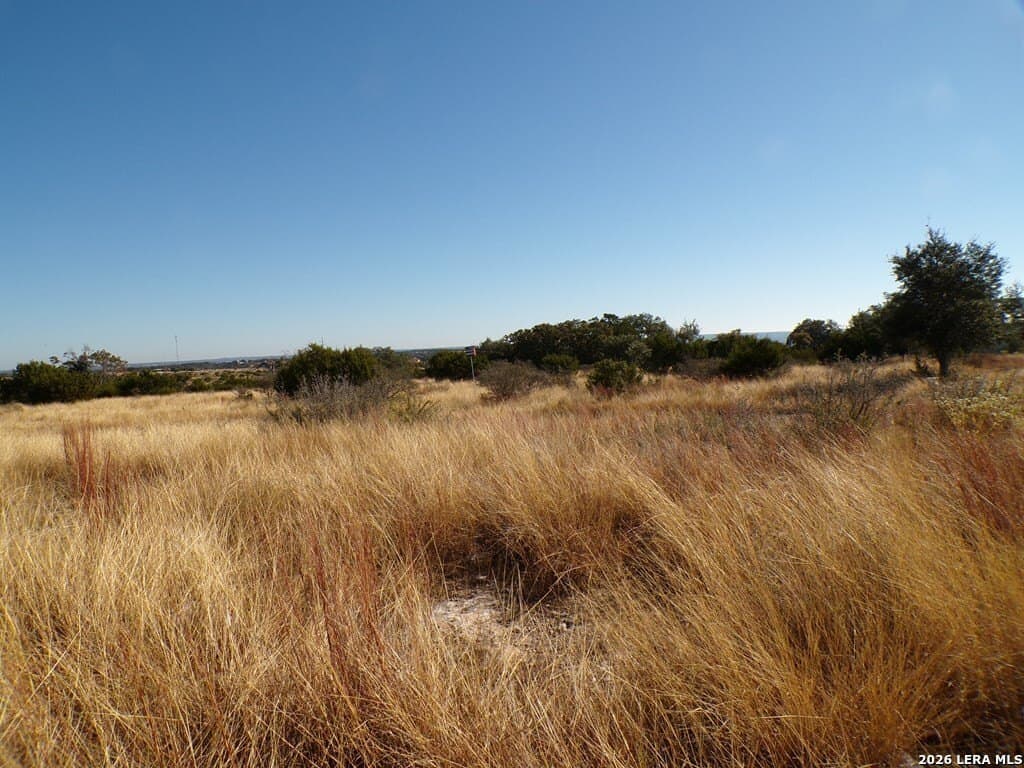 10.1 acres in Kerr County gallery image 4