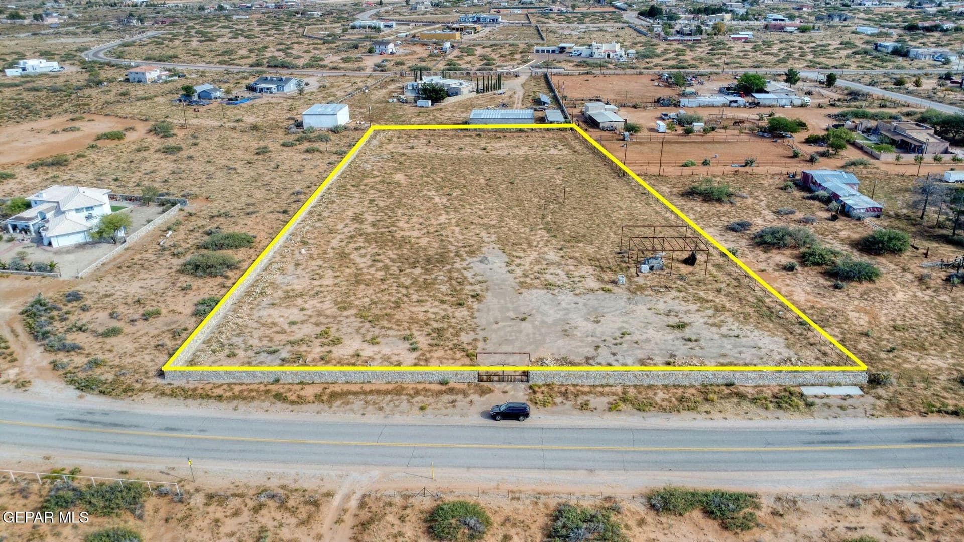 2.99 acres in El Paso County gallery image 4