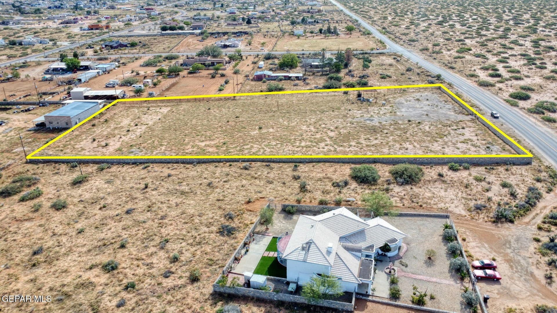 2.99 acres in El Paso County gallery image 2