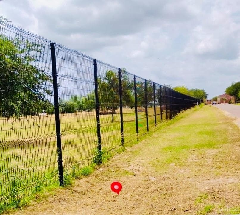 2.5 acres in Hidalgo County gallery image 3