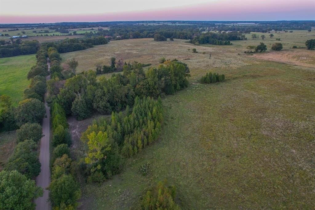 100 acres in Van Zandt County