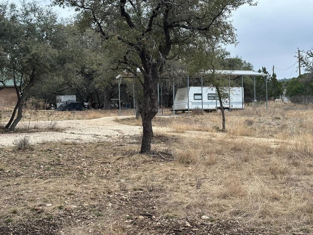 0.36 acres in Uvalde County gallery image 2