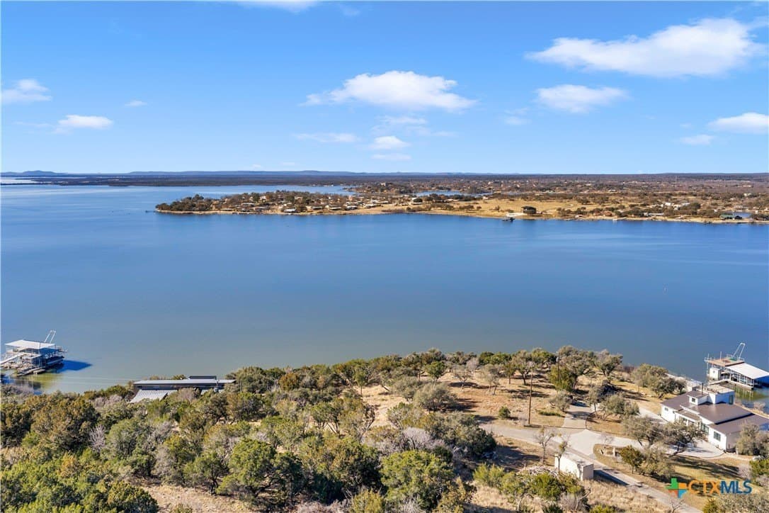 3.5 acres in Burnet County gallery image 4