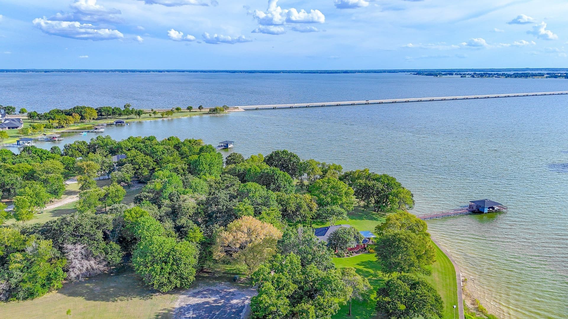 0.94 acres in Navarro County - photo 19