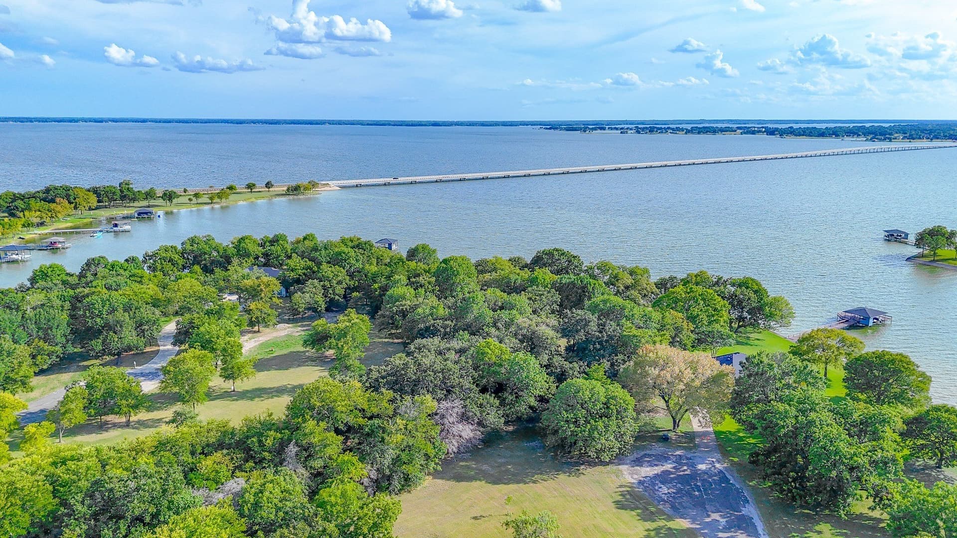 0.94 acres in Navarro County - photo 15