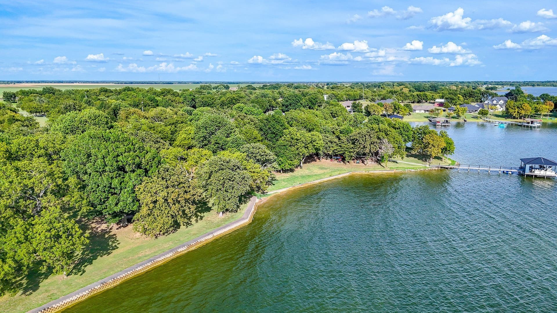 0.94 acres in Navarro County - photo 24