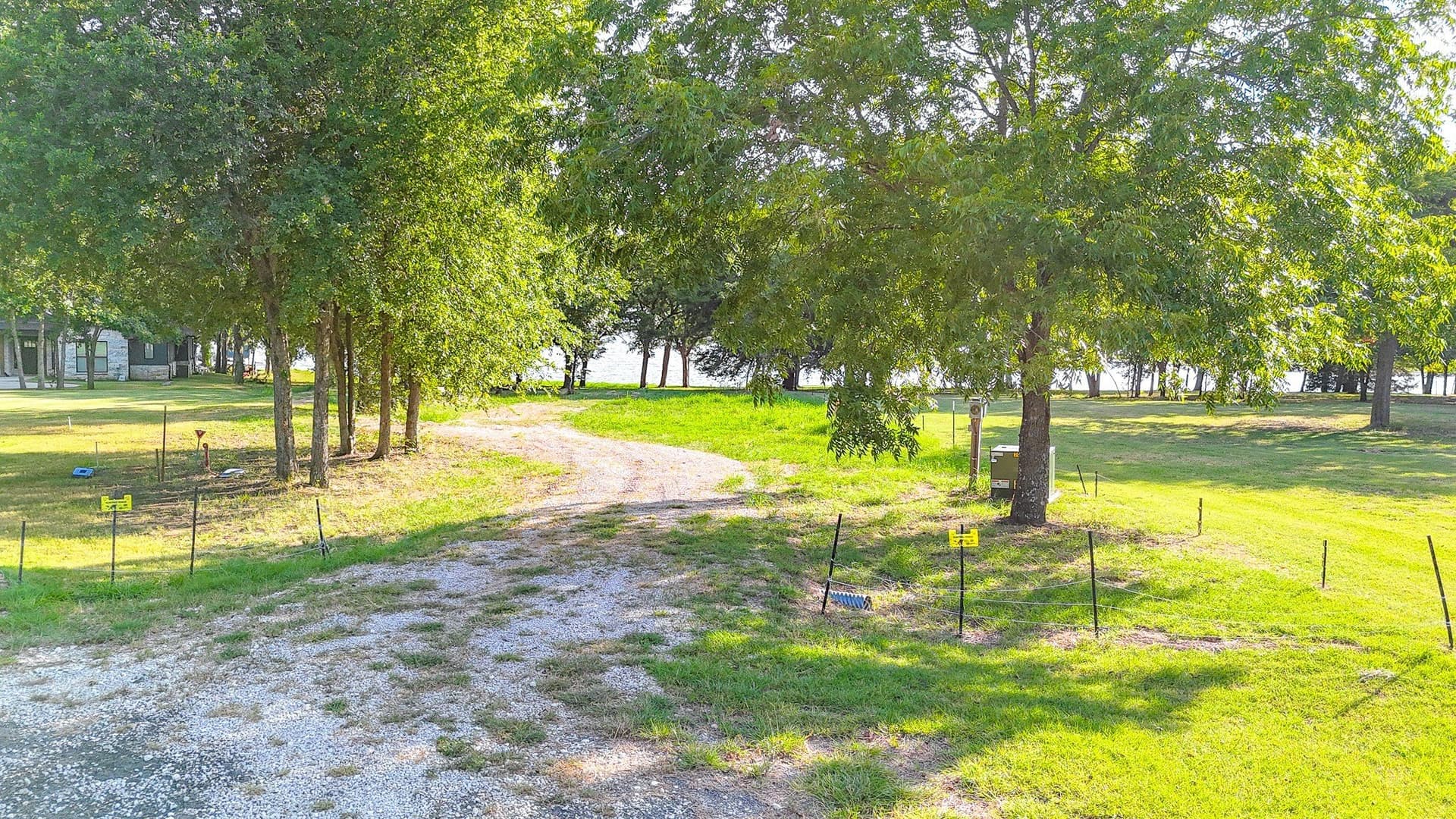 0.94 acres in Navarro County - photo 9