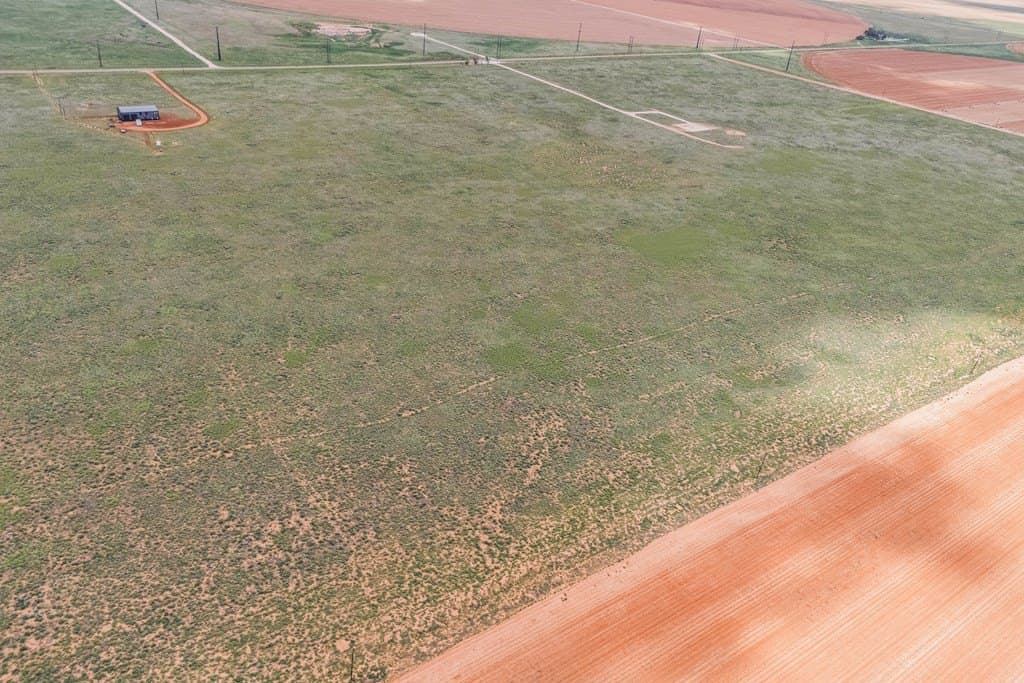 10.27 acres in Yoakum County - photo 7