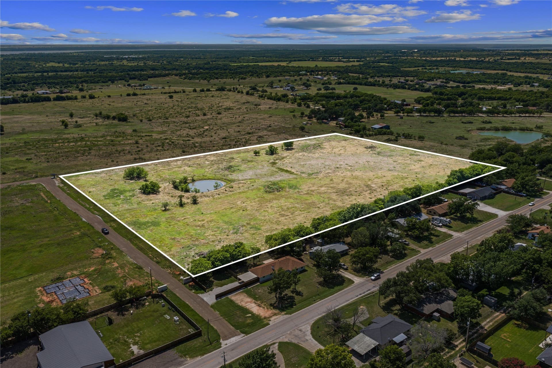 13.27 acres in Hill County