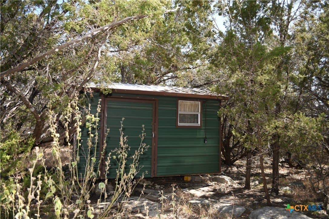 0.2 acres in Comal County gallery image 2