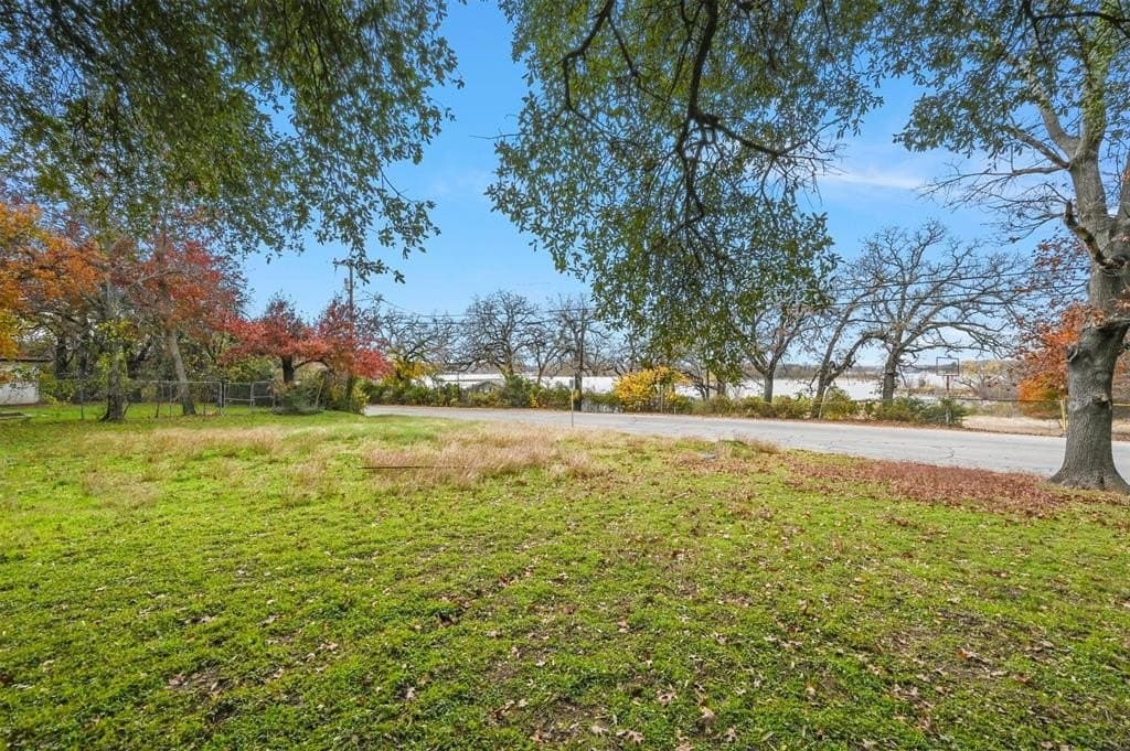 0.3 acres in Tarrant County featured view