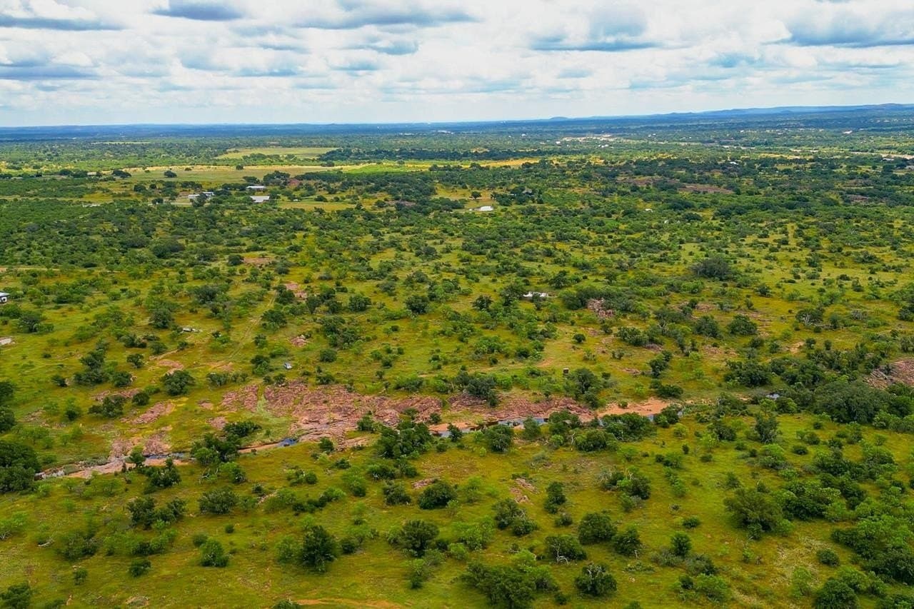 10 acres in Llano County - photo 23