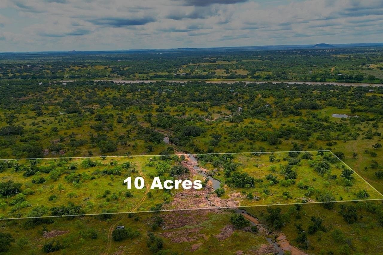 10 acres in Llano County gallery image 2