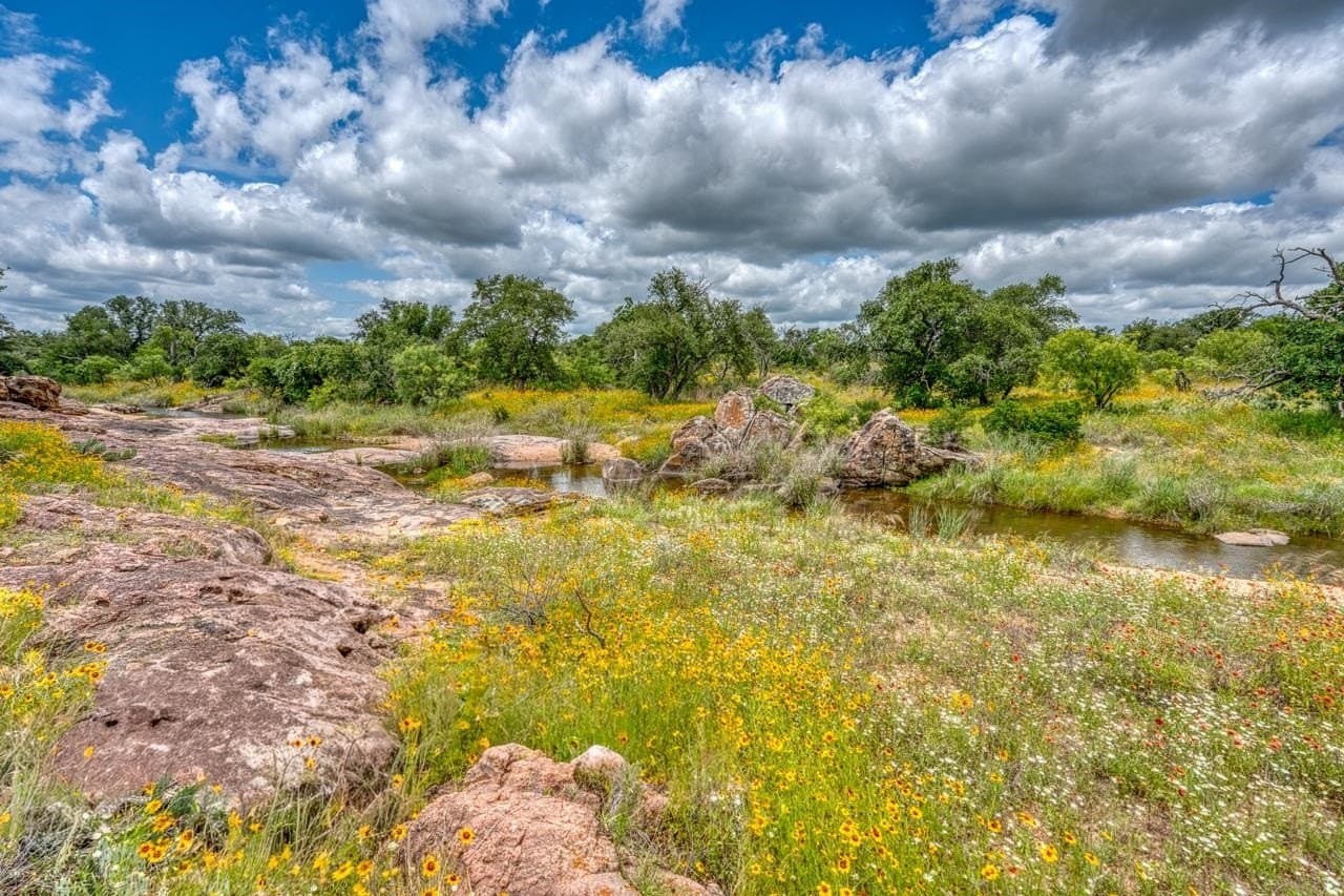 10 acres in Llano County - photo 13